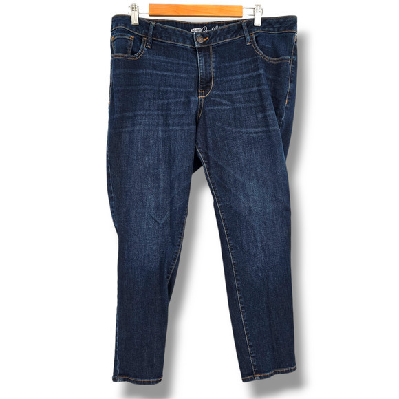 Old Navy Women's Plus The Rockstar Skinny Stretch‎ Jeans Dark Wash Size 18 Reg - Picture 1 of 9